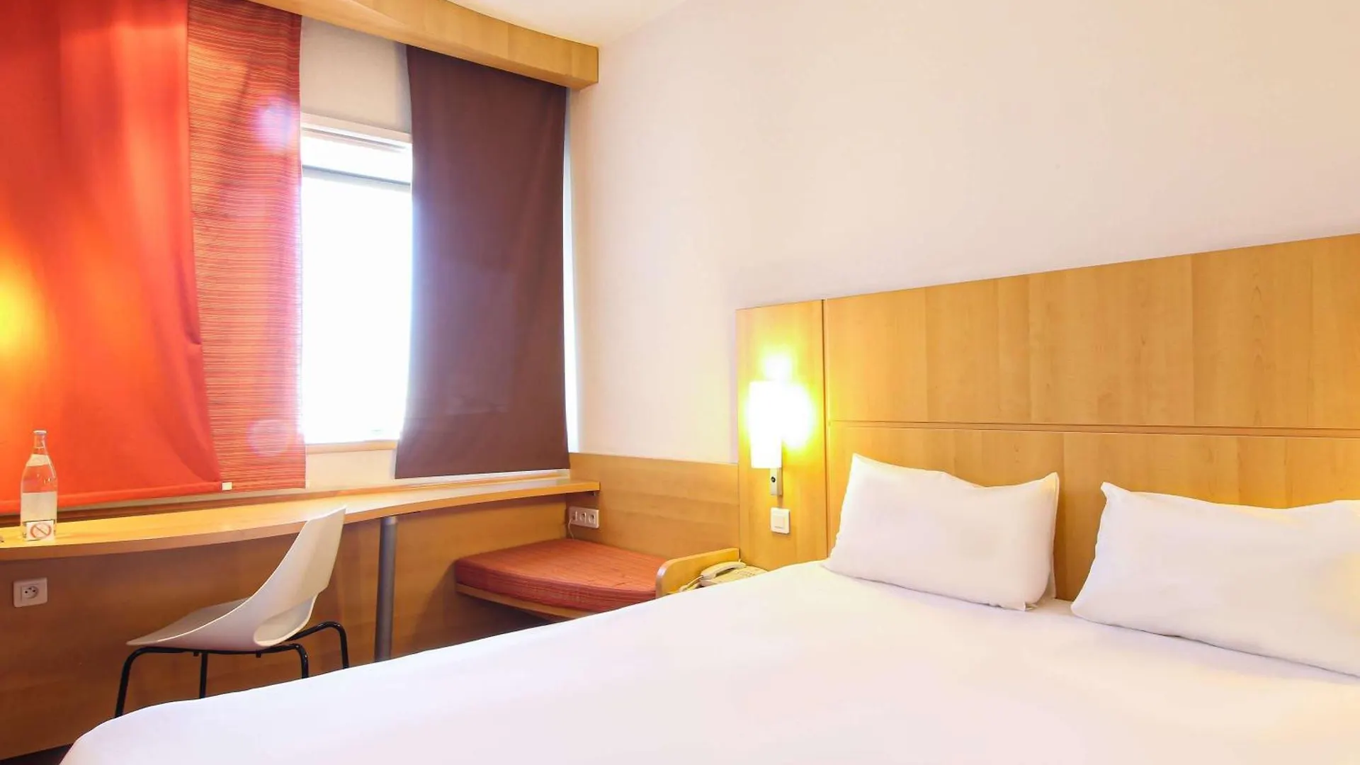 Ibis Tunis Hotel 3*,  Tunisia